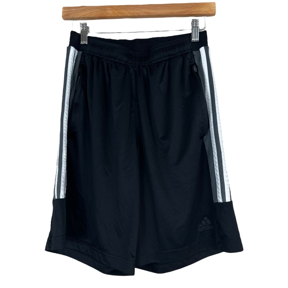 Adidas Pull On Shorts Mens M Black 3-Stripes Zipper Pockets Athleisure Fitness